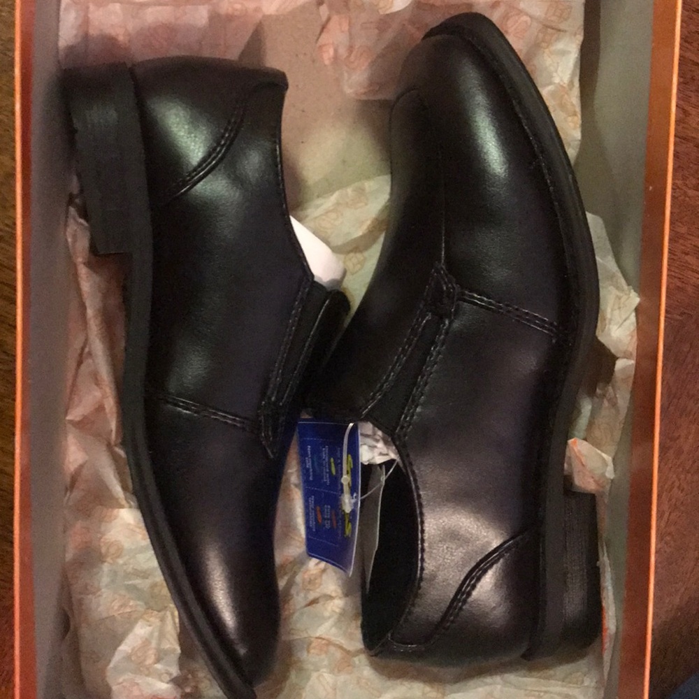 537 Sonoma boys slip on black dress shoes Christopher church youth party SIZE 5
